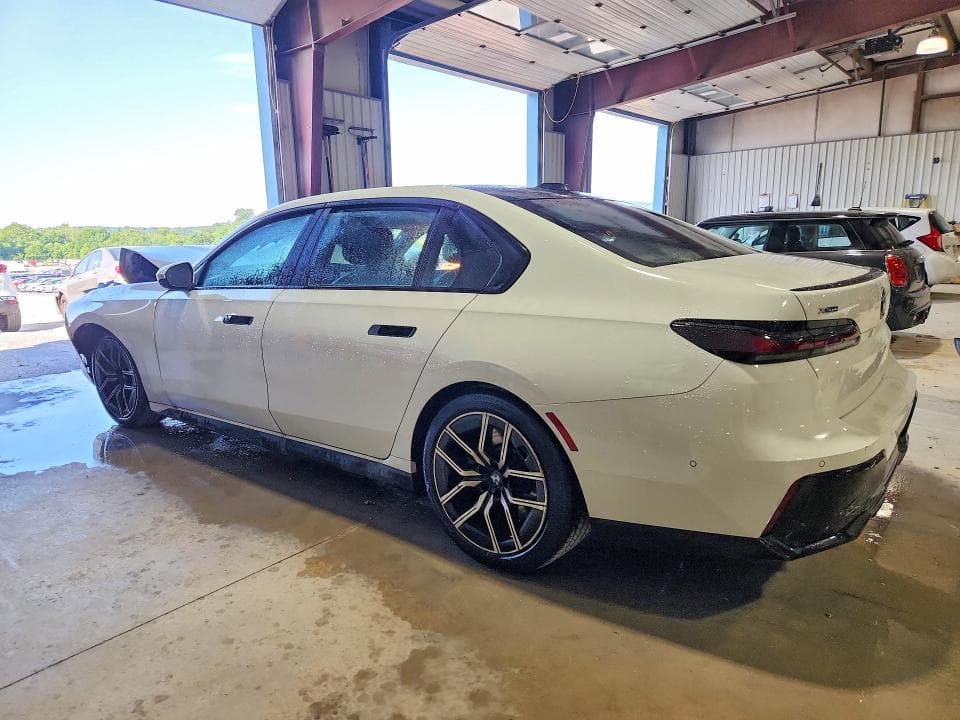 2026 BMW 740 XI 2