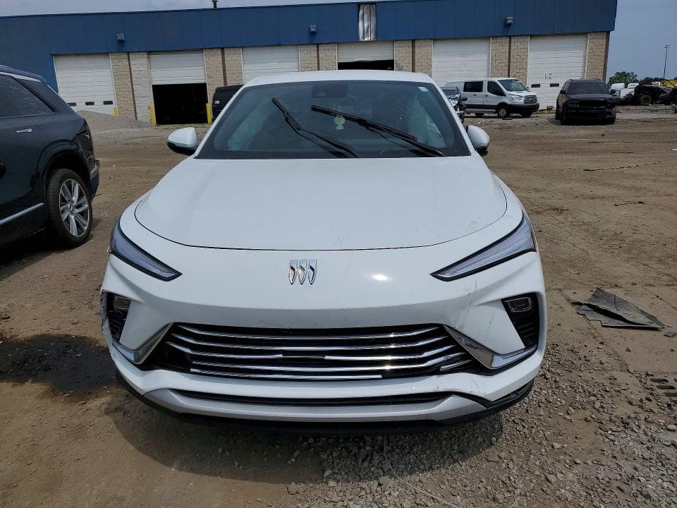 2026 BUICK ENVISTA PREFERRED 5