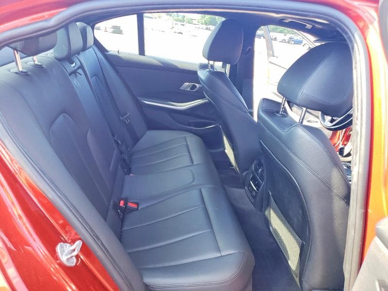 2019 BMW 330XI 10