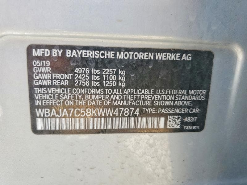 2019 BMW 530 XI 12