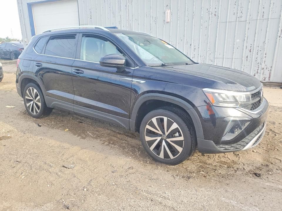 2022 VOLKSWAGEN TAOS SE SE 4