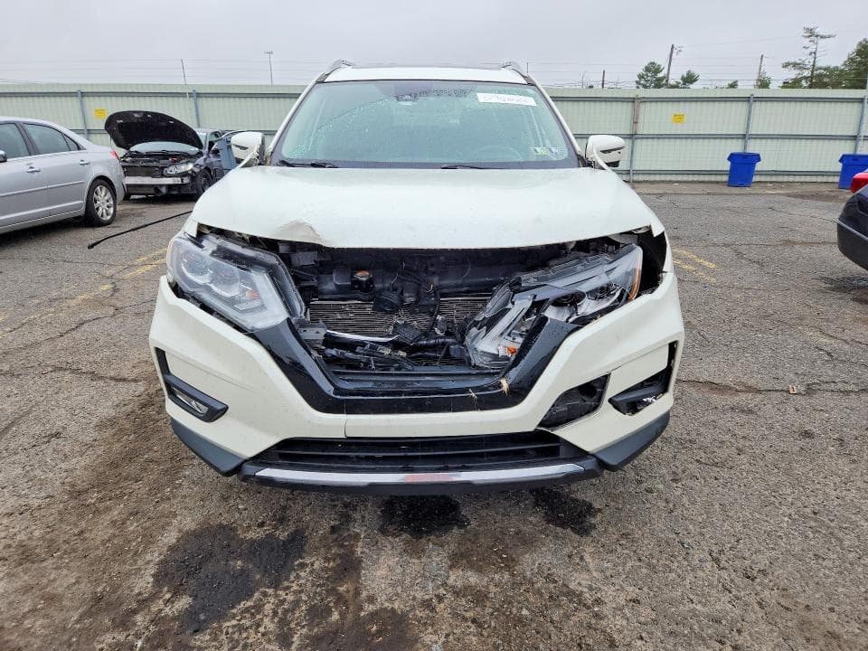 2017 NISSAN ROGUE SL 5