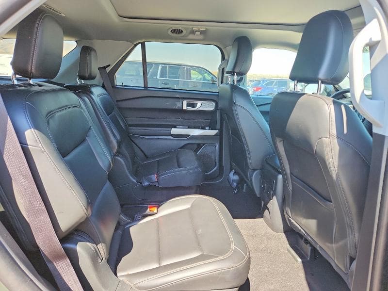 2024 FORD EXPLORER XLT 10