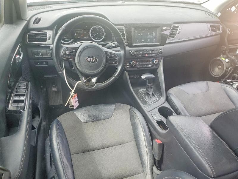 2017 KIA NIRO EX FWD 8