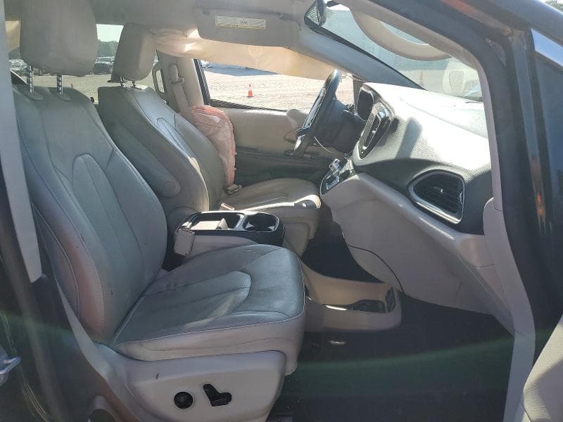 2018 CHRYSLER PACIFICA TOURING L 7