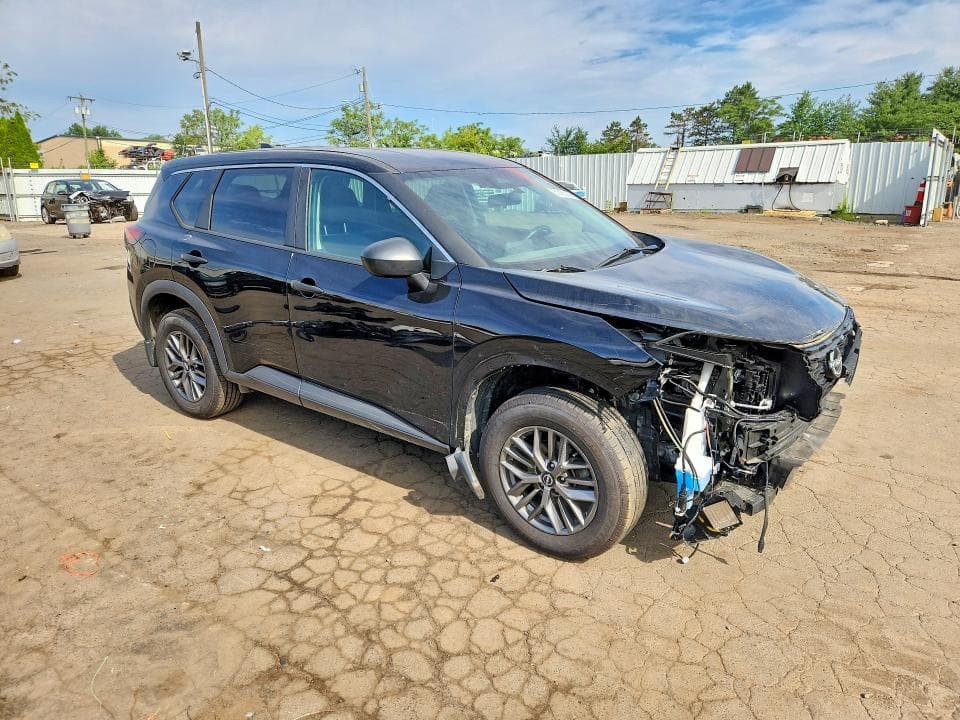 2023 NISSAN ROGUE S 4