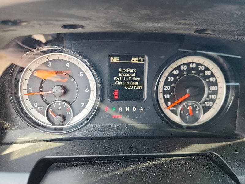 2019 RAM 1500 CLASSIC SLT 9