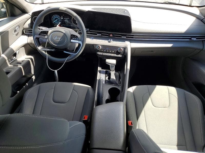 2024 HYUNDAI ELANTRA SEL 8