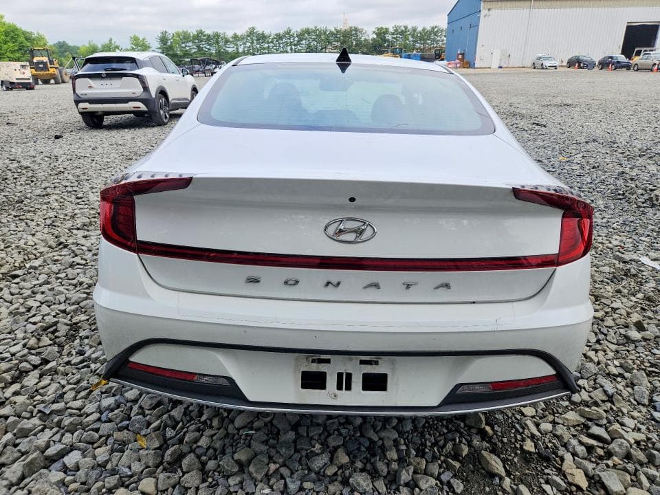 2020 HYUNDAI SONATA SE 6