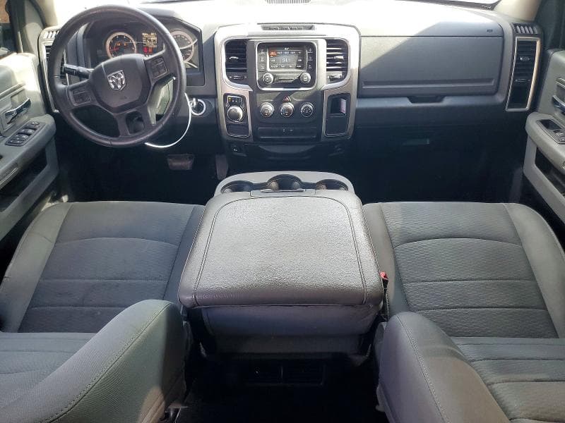 2020 RAM 1500 CLASSIC SLT 8