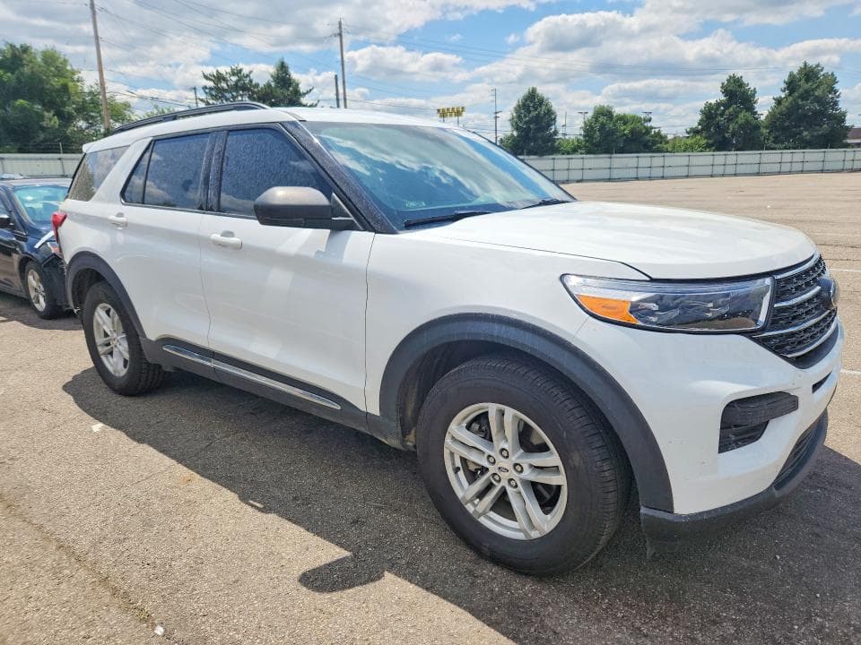 2020 FORD EXPLORER XLT 4