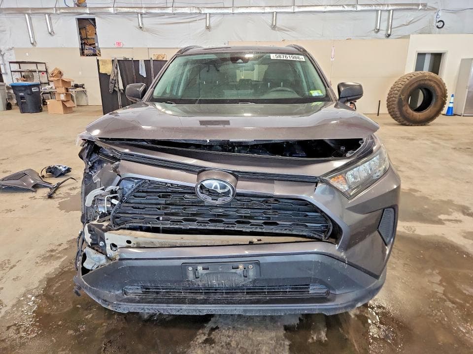 2021 TOYOTA RAV4 LE 5