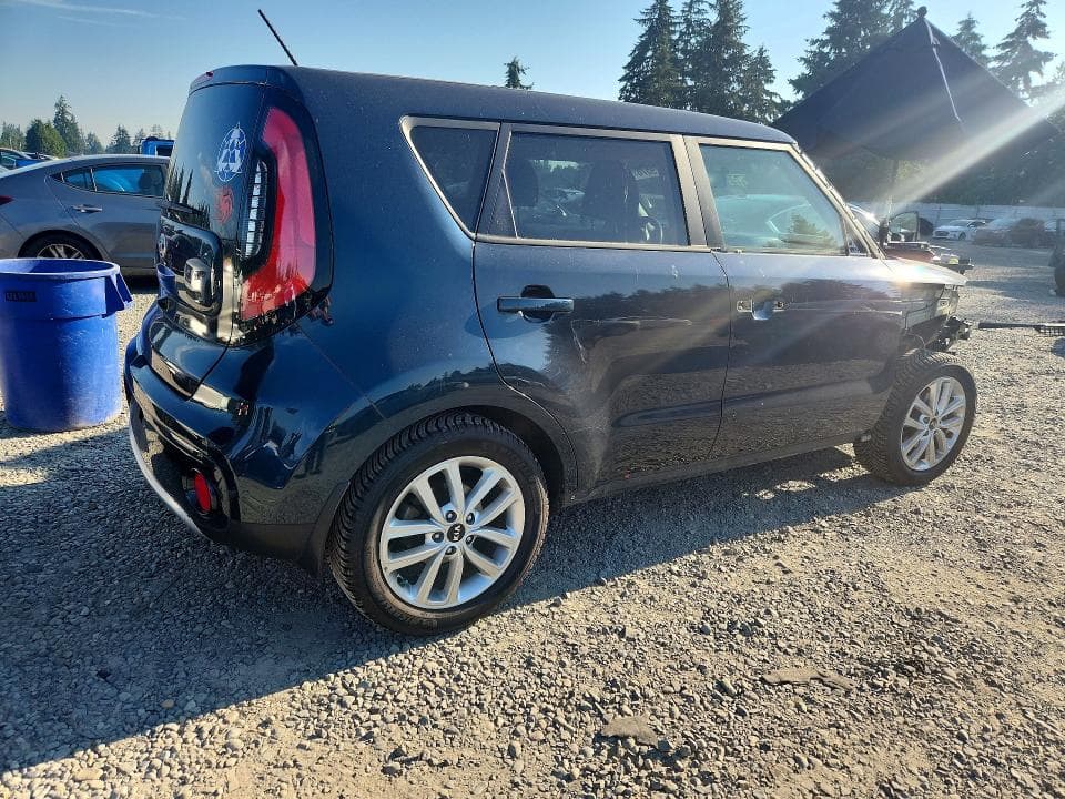 2017 KIA SOUL + 3