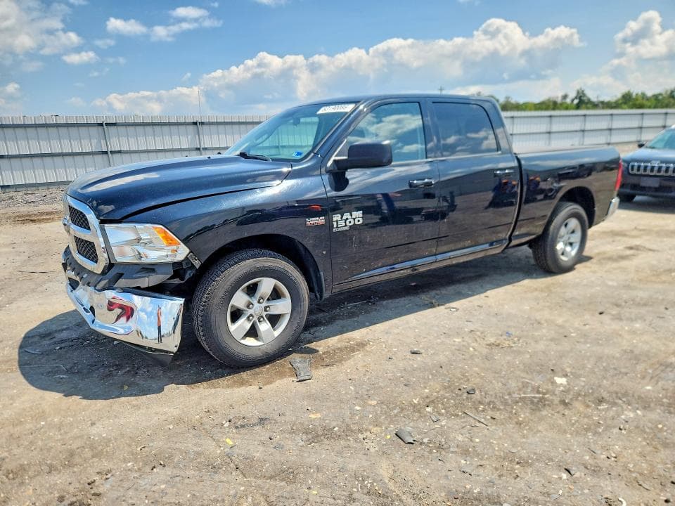 2019 RAM 1500 CLASSIC SLT - 1