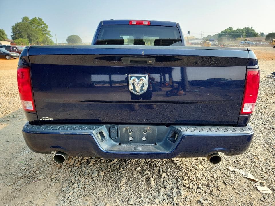 2017 RAM 1500 ST 6