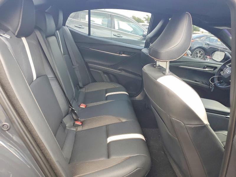 2025 TOYOTA CAMRY SE 10