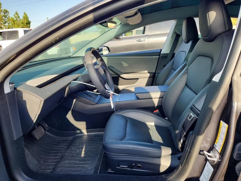 2025 TESLA MODEL 3 7