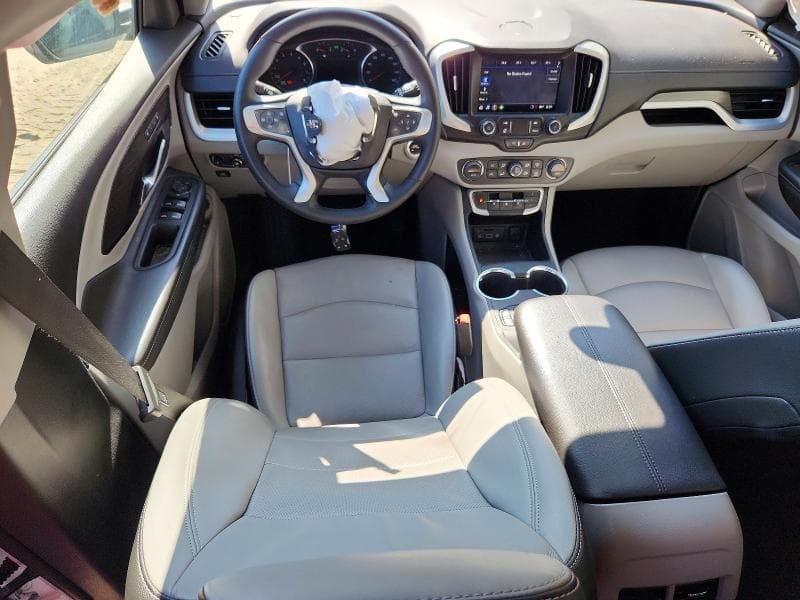 2024 GMC TERRAIN SLT 8