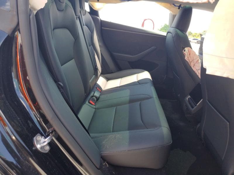 2026 TESLA MODEL 3 10