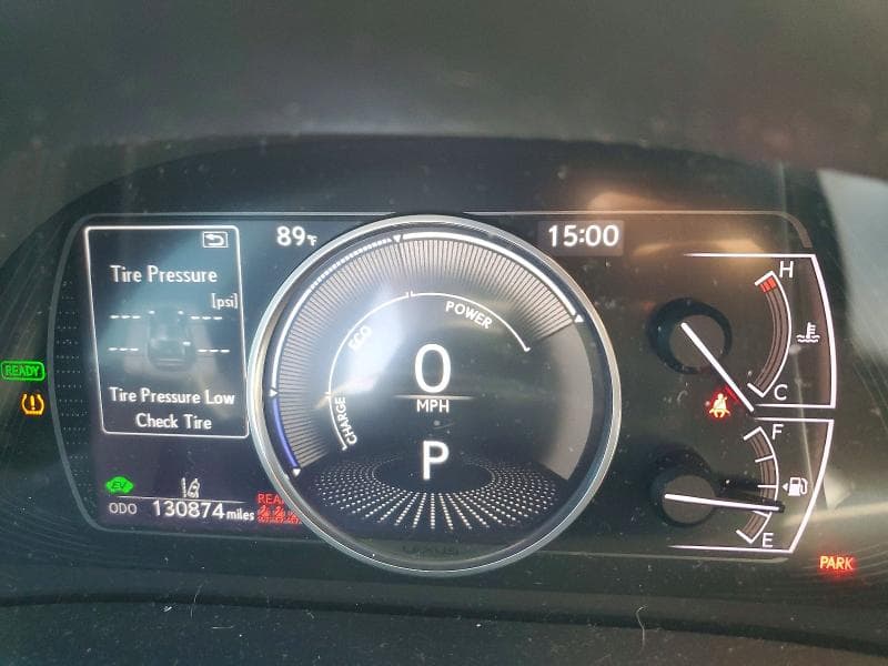 2019 LEXUS ES 300H 9