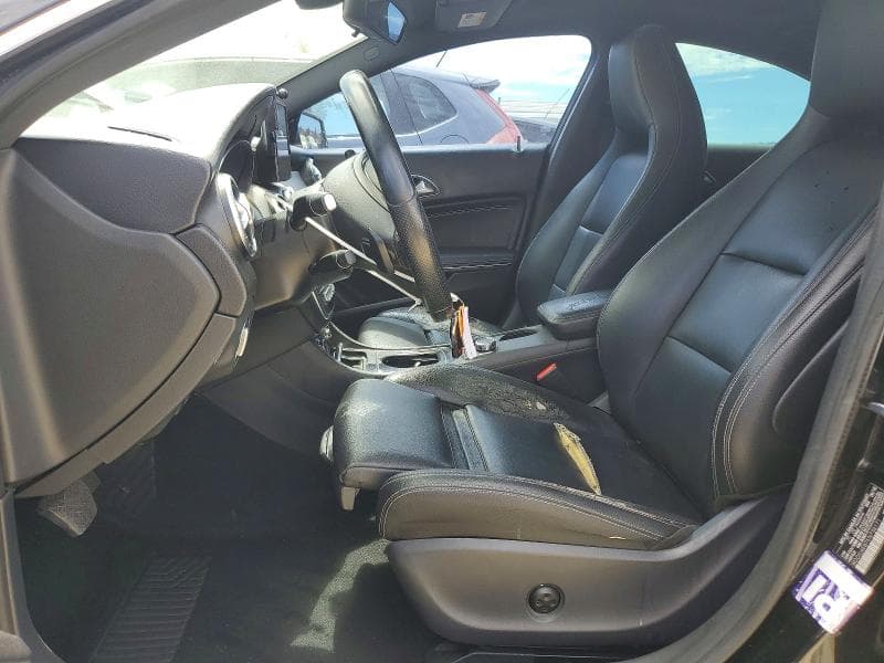 2019 MERCEDES-BENZ CLA 250 7