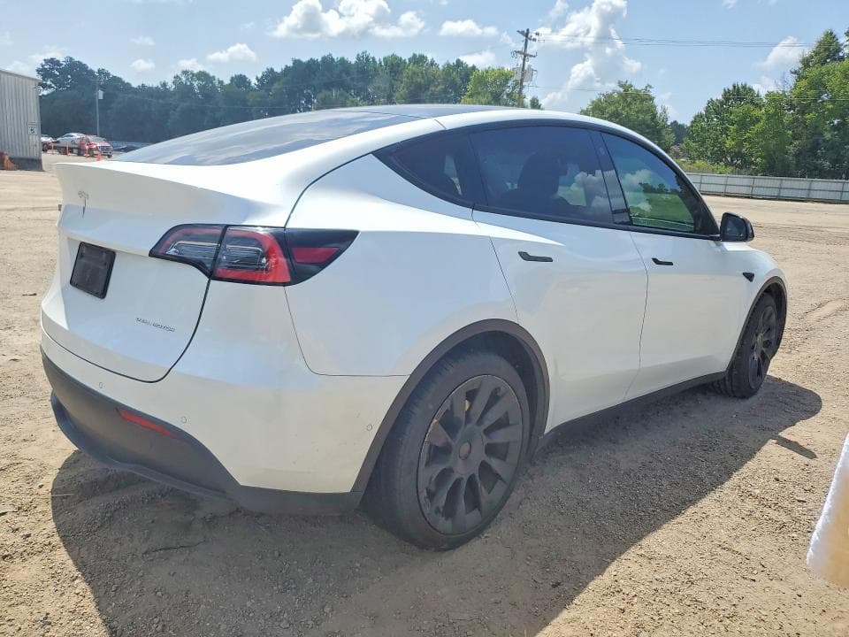 2021 TESLA MODEL Y 3