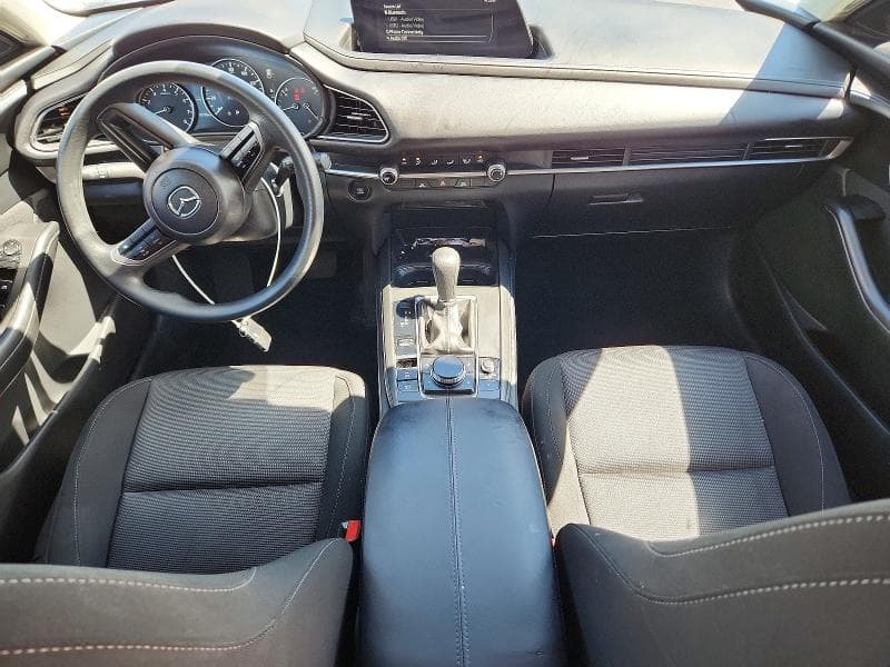 2025 MAZDA CX-30 8