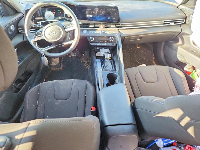 2024 HYUNDAI ELANTRA 8