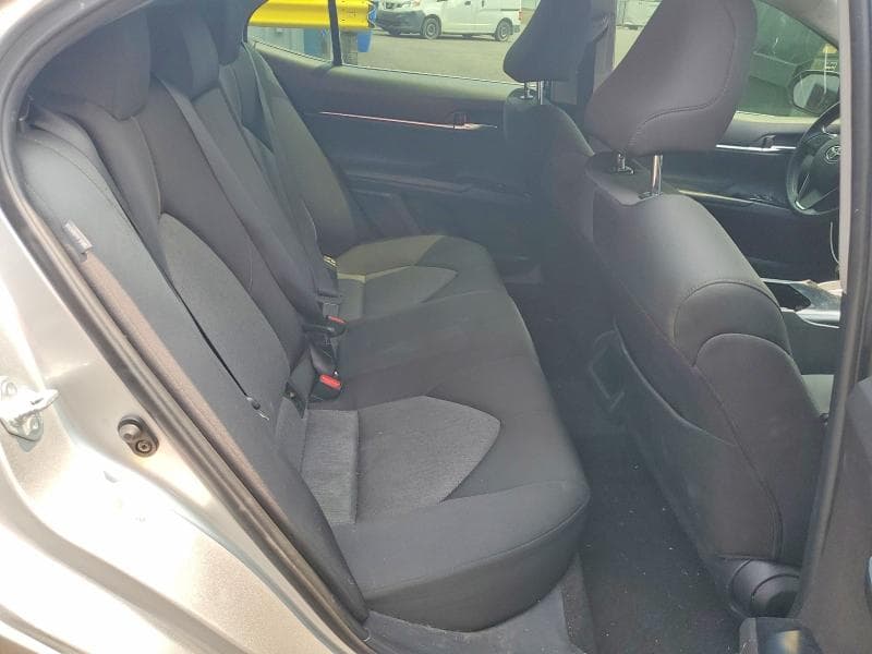 2018 TOYOTA CAMRY LE 10