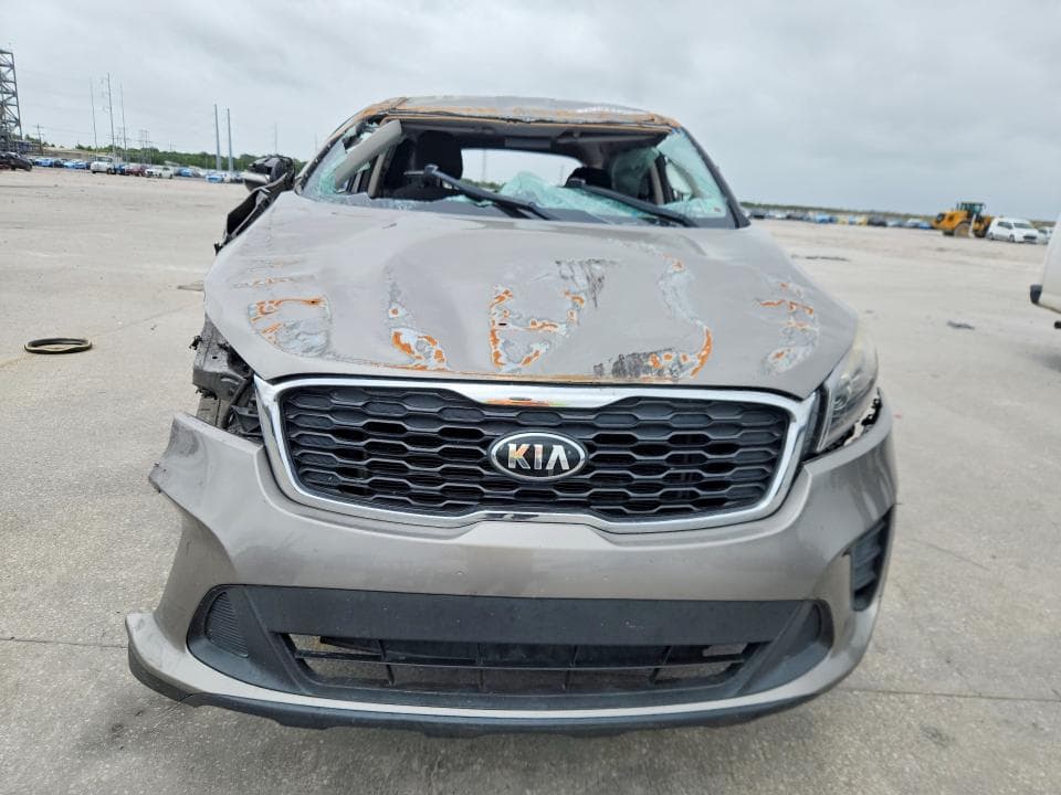 2019 KIA SORENTO L 5