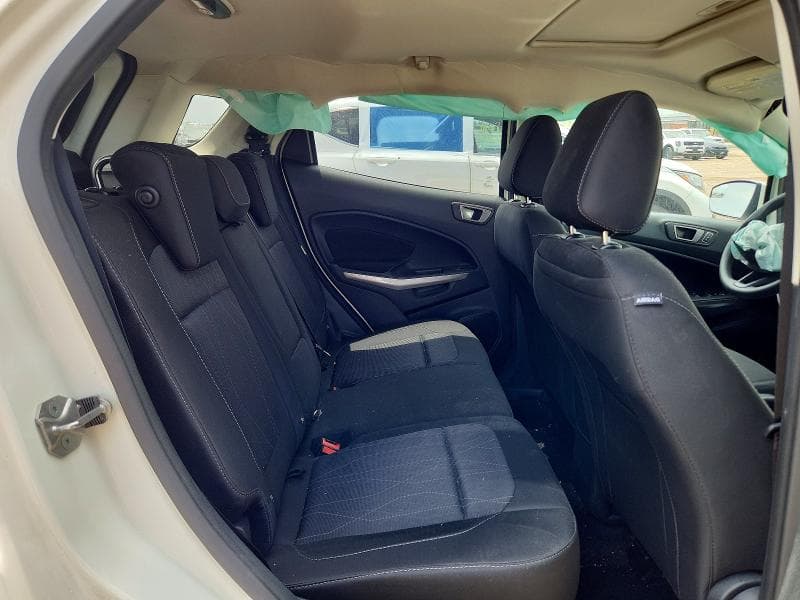 2021 FORD ECOSPORT SE 10