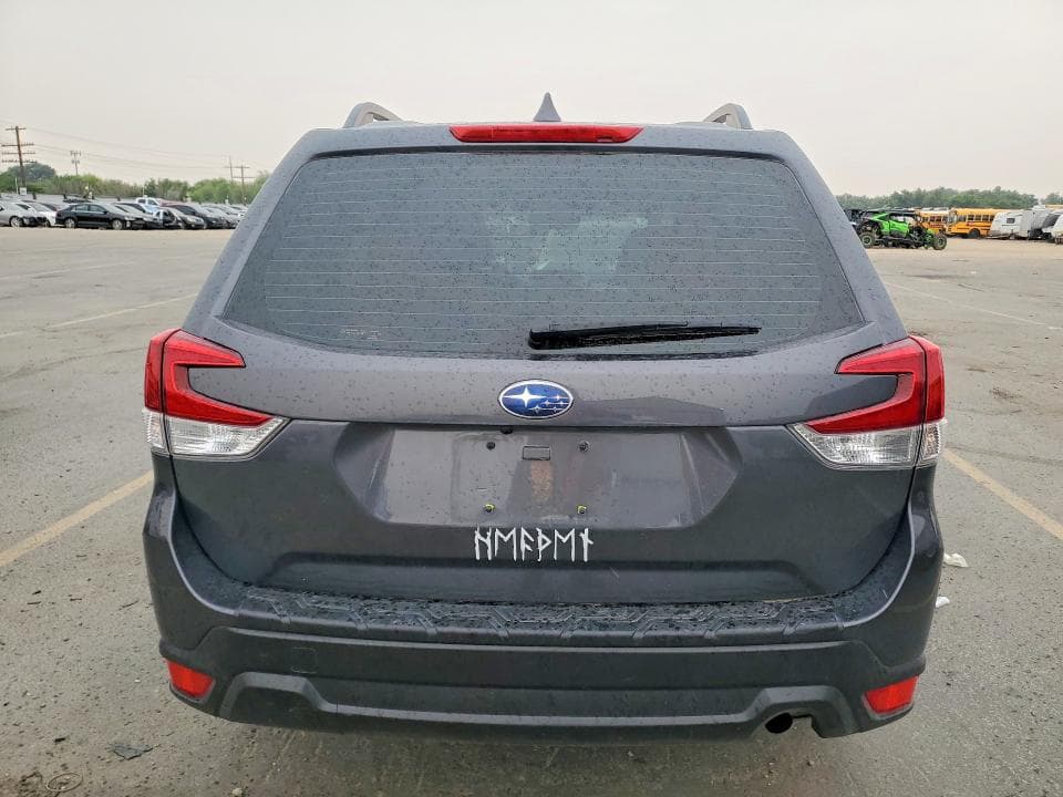 2021 SUBARU FORESTER 6