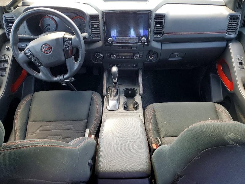 2024 NISSAN FRONTIER PRO-4X 8