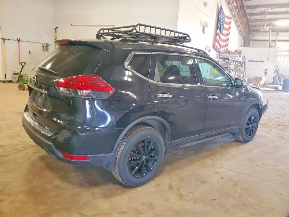 2017 NISSAN ROGUE SV 3