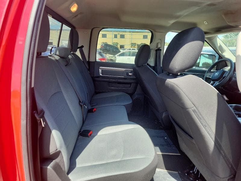 2023 RAM 1500 CLASSIC SLT 10