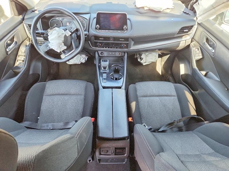 2025 NISSAN ROGUE SV 8