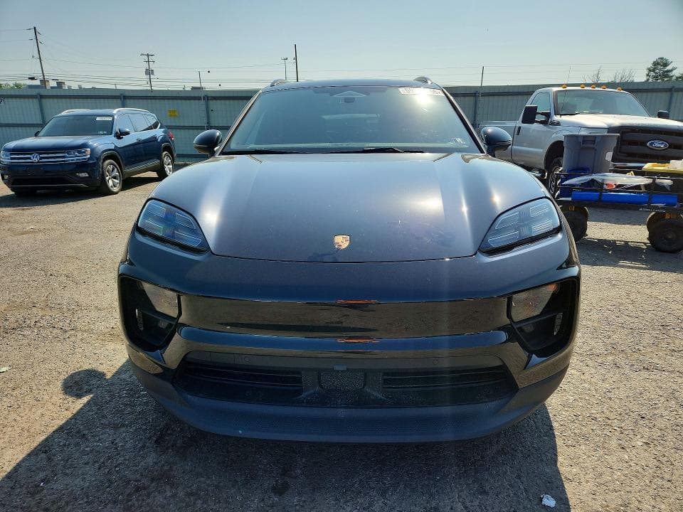 2025 PORSCHE MACAN 4S 5