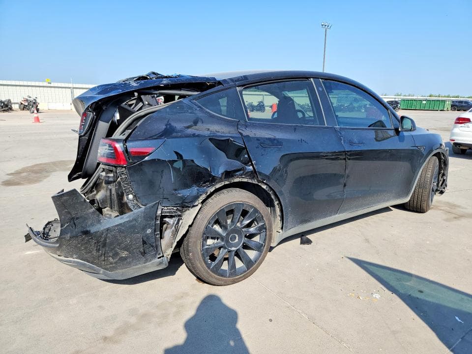 2022 TESLA MODEL Y 3