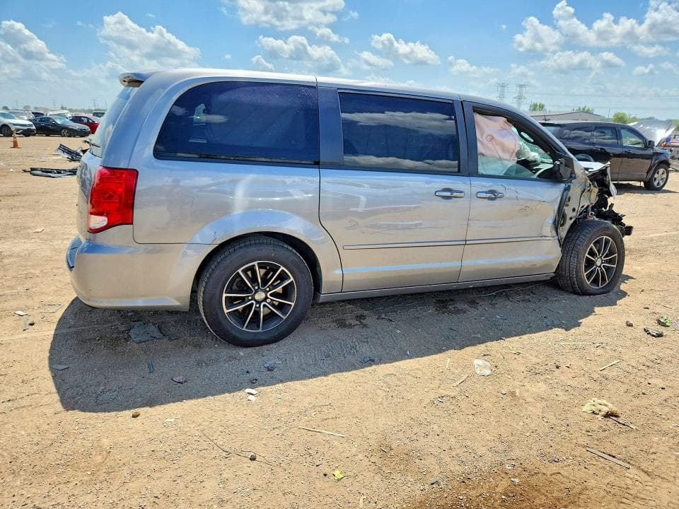 2017 DODGE GRAND CARAVAN SE 3