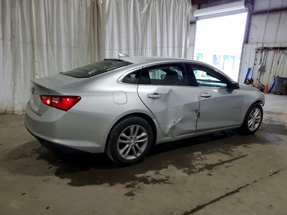 2017 CHEVROLET MALIBU LT 3