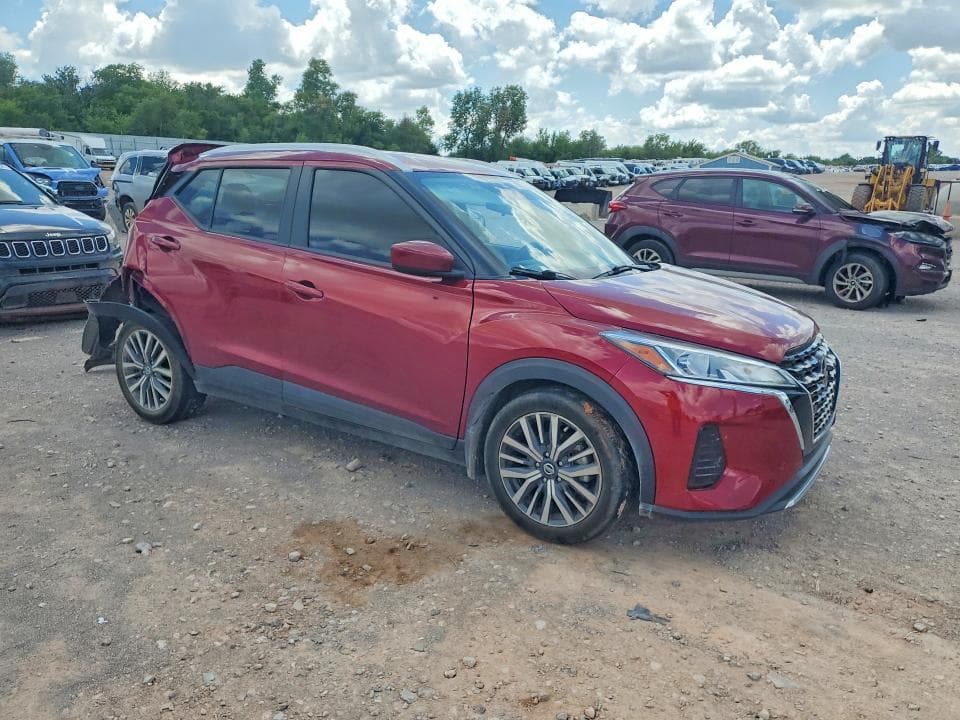 2021 NISSAN KICKS 4