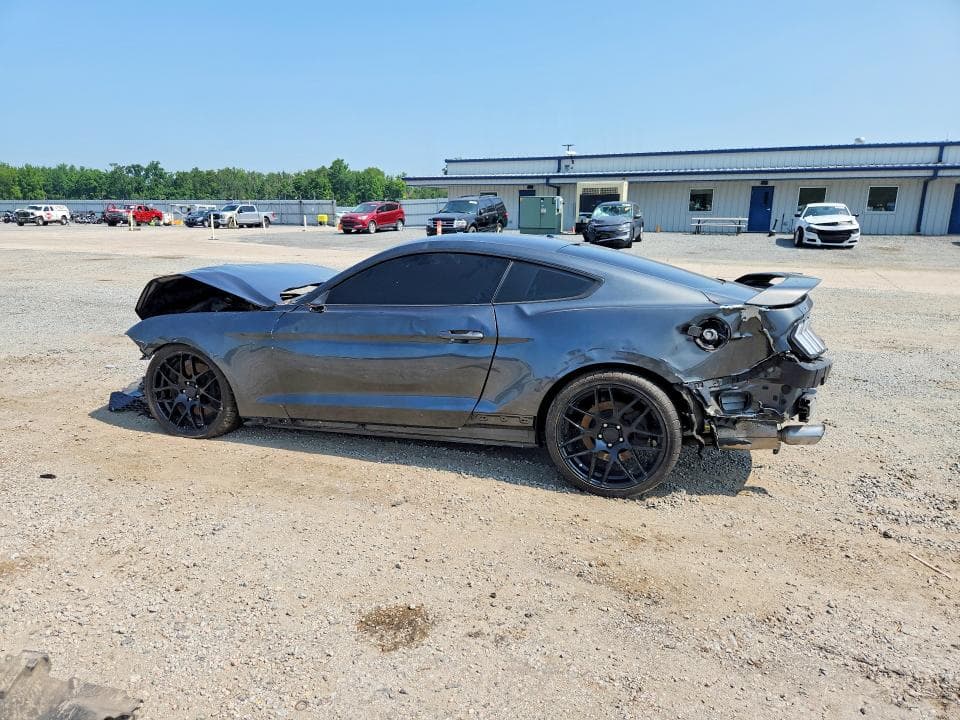 2019 FORD MUSTANG 2