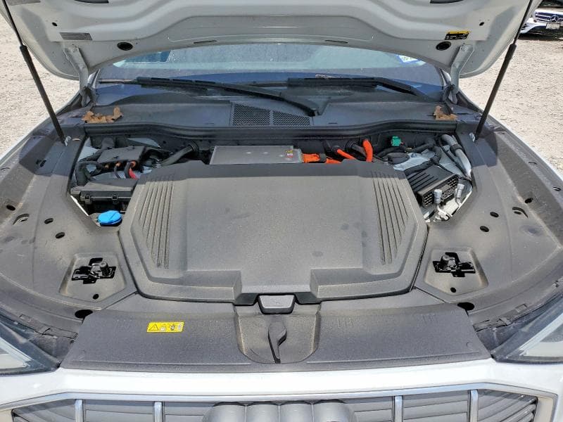 2019 AUDI E-TRON PREMIUM PLUS 12