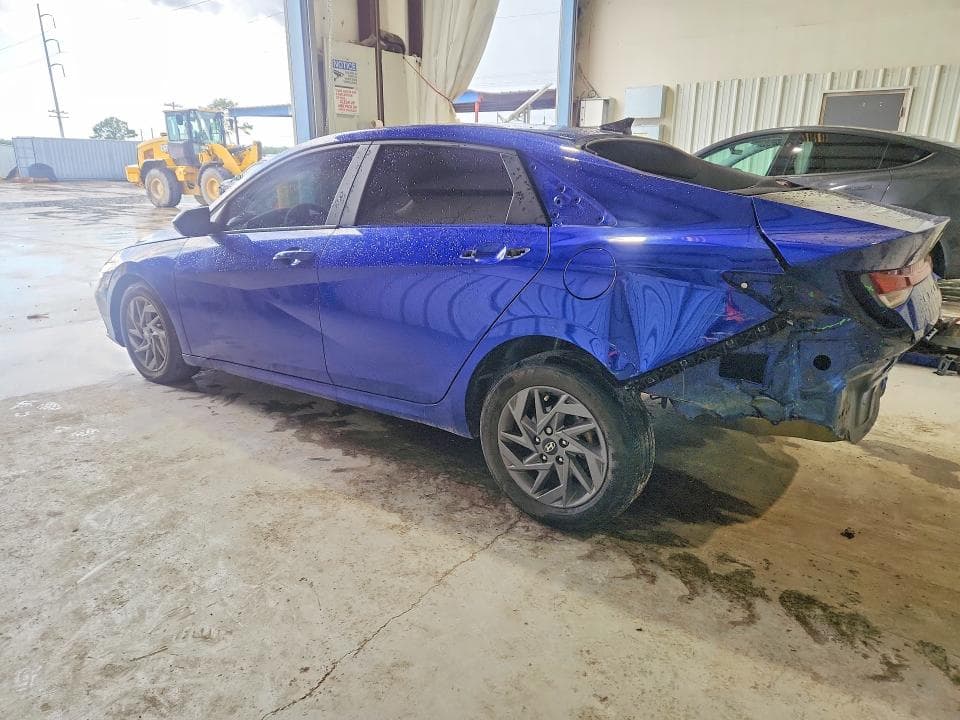 2024 HYUNDAI ELANTRA SEL 2
