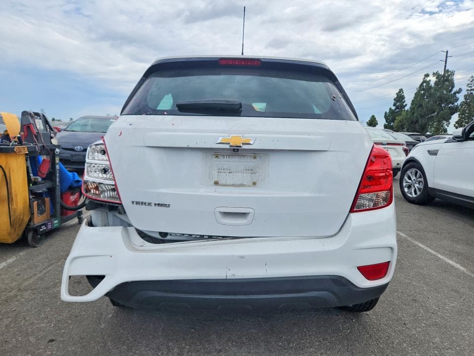 2018 CHEVROLET TRAX LS 6