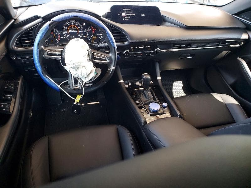 2023 MAZDA 3 PREFERRED 8