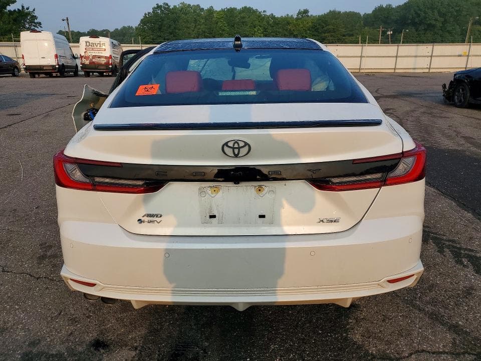 2025 TOYOTA CAMRY XSE 6
