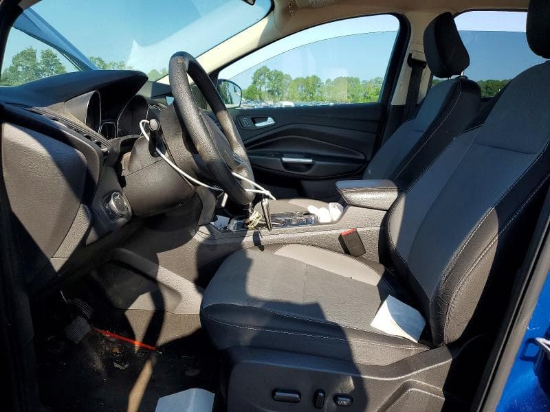 2019 FORD ESCAPE SE 7