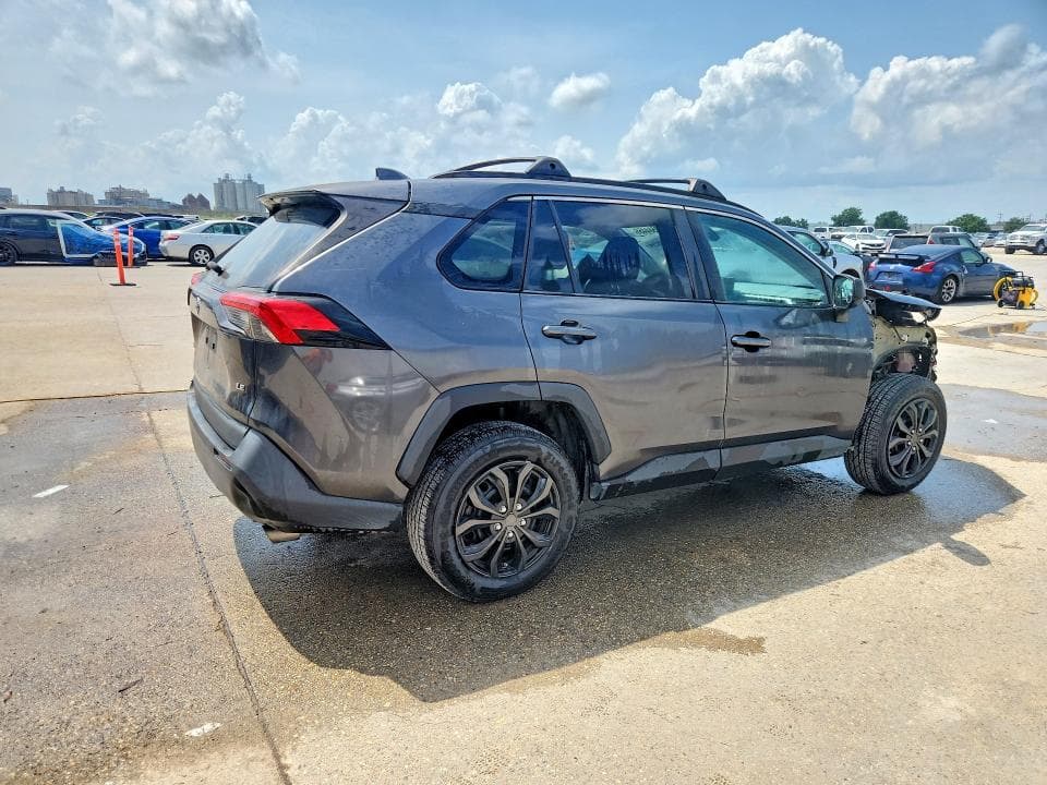 2019 TOYOTA RAV4 LE 3
