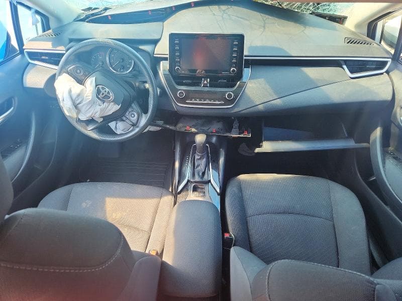2021 TOYOTA COROLLA LE 8